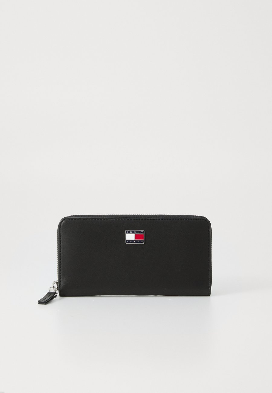 Кошелек Tommy Jeans COOL LARGE, Black
Кошелек Tommy Jeans COOL LARGE, Black