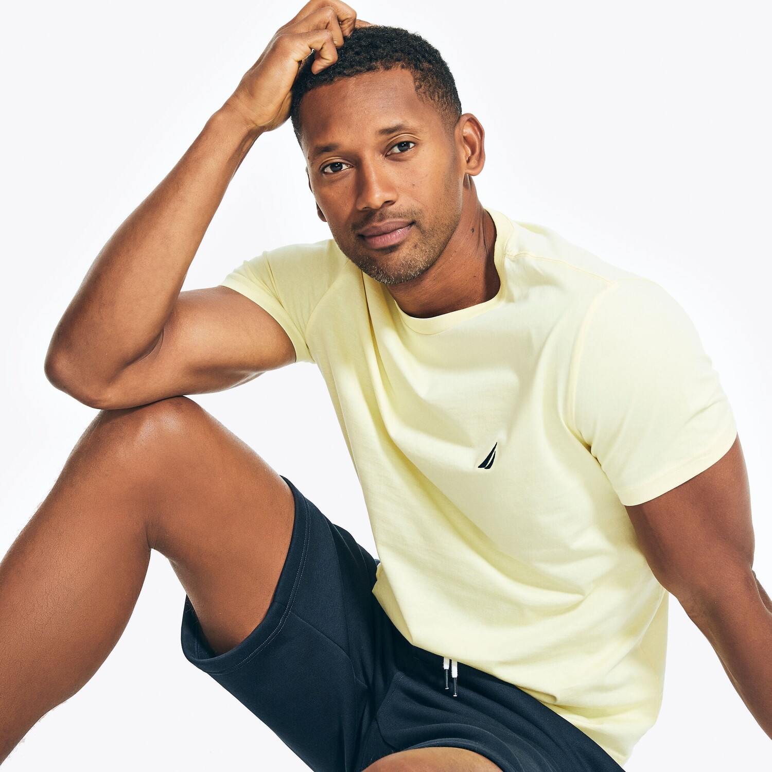 Мужская однотонная футболка Nautica с круглым вырезом, цвет French Vanilla
Мужская однотонная футболка Nautica с круглым вырезом, цвет French Vanilla