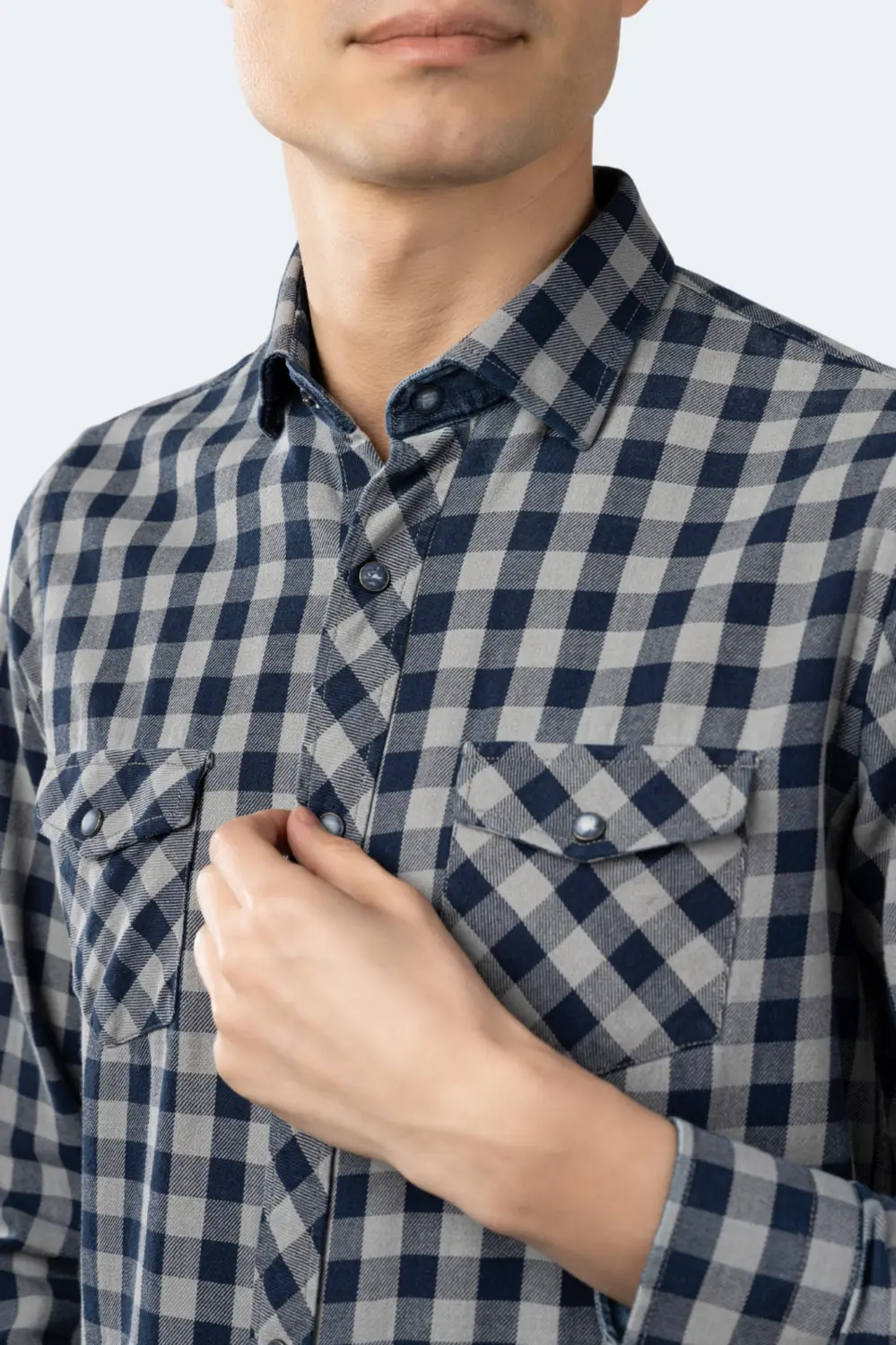 Рубашка в клетку из стали и темно-синего цвета Luchiano Visconti, мультиколор
Рубашка в клетку из стали и темно-синего цвета Luchiano Visconti, мультиколор