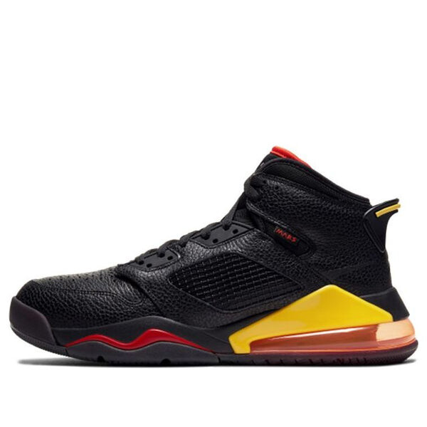 Кроссовки марс 270 Air Jordan, оранжевый
Кроссовки марс 270 Air Jordan, оранжевый