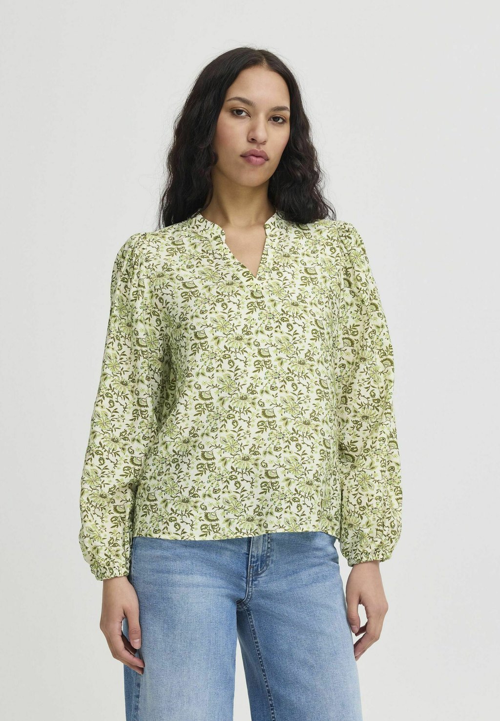 Блуза IXHARPER ICHI, зеленый
Блуза IXHARPER ICHI, зеленый