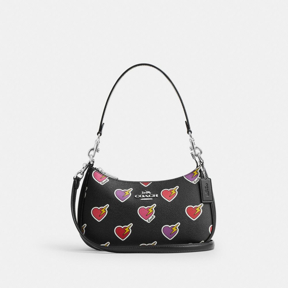 Сумка через плечо Coach Teri Shoulder Bag With Heart Bolt Print, цвет Silver/Black Multi, Черный, Сумка через плечо Coach Teri Shoulder Bag With Heart Bolt Print, цвет Silver/Black Multi
Сумка через плечо Coach Teri Shoulder Bag With Heart Bolt Print, цвет Silver/Black Multi, Черный, Сумка через плечо Coach Teri Shoulder Bag With Heart Bolt Print, цвет Silver/Black Multi