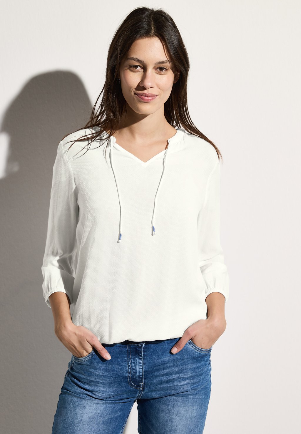 Блуза IN UNI Cecil, кремовый
Блуза IN UNI Cecil, кремовый