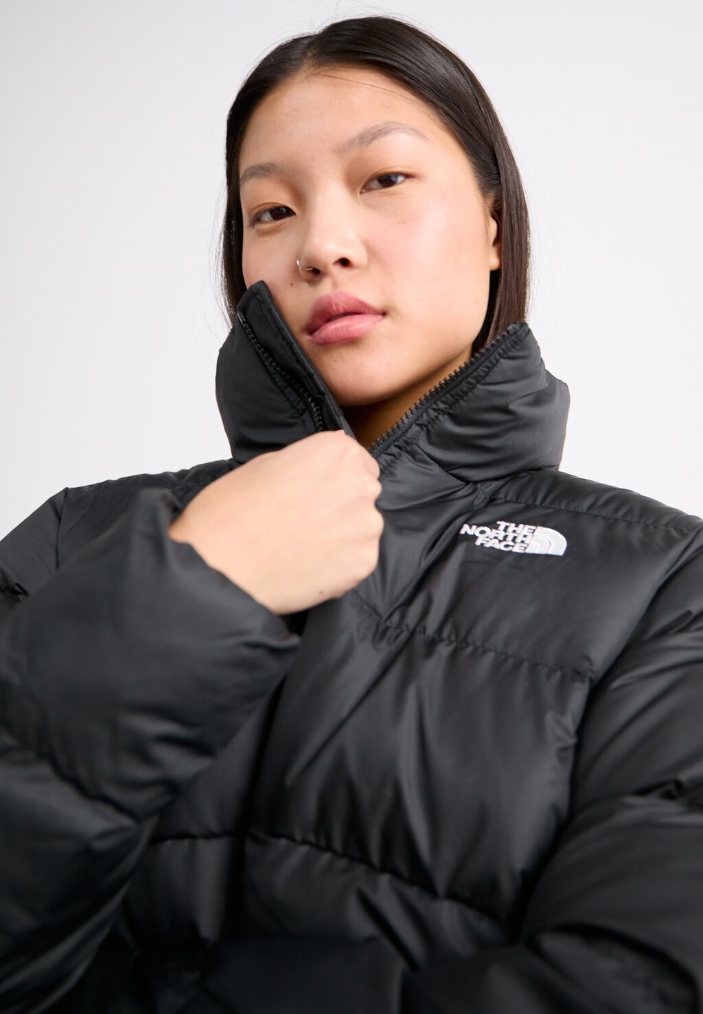 Зимнее пальто SAIKURU PARKA The North Face, черный
Зимнее пальто SAIKURU PARKA The North Face, черный