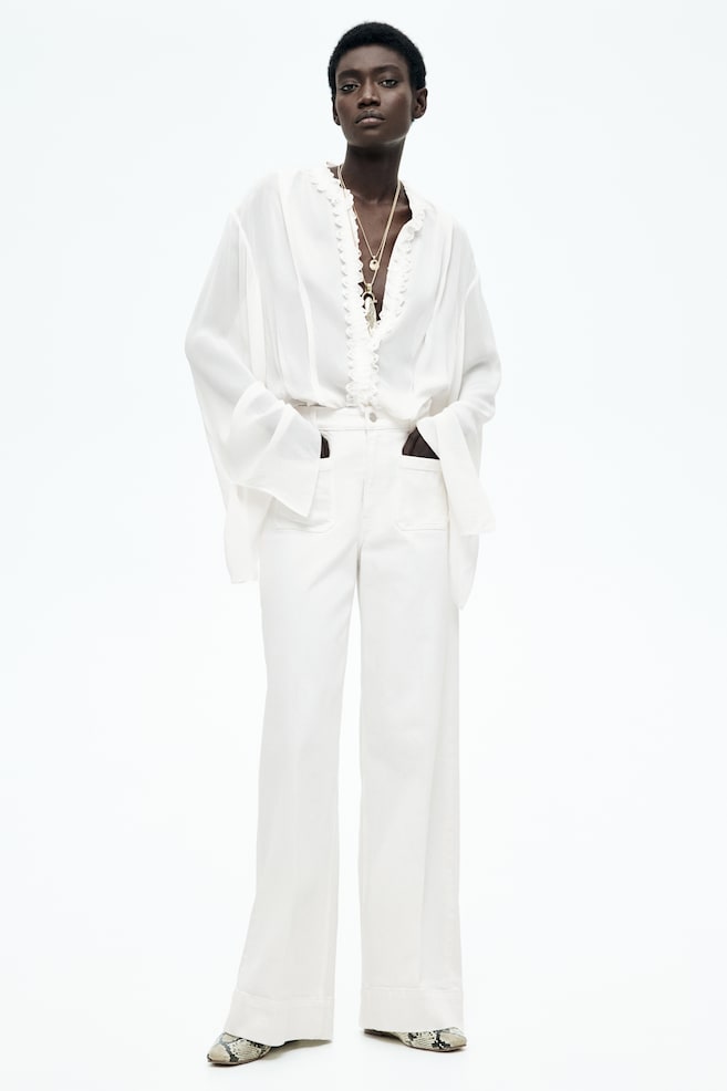 Джинсы с широкой посадкой H&M, белый
Джинсы с широкой посадкой H&M, белый