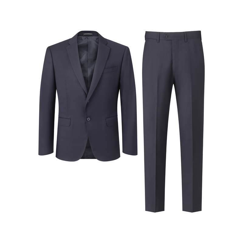 Мужской деловой костюм EMPORIO ARMANI
Мужской деловой костюм EMPORIO ARMANI