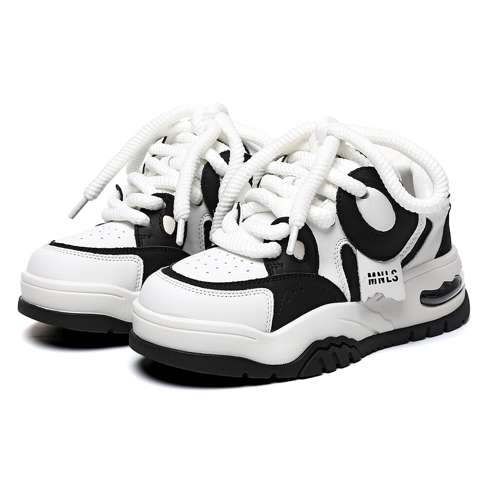 Кеды, скейтборд обувь женская низкая черно-белый панда цветовая схема Ryaw
Кеды, скейтборд обувь женская низкая черно-белый панда цветовая схема Ryaw