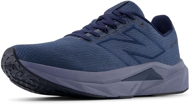 Мужские кроссовки New Balance FuelCell Propel V5, синий/серый
Мужские кроссовки New Balance FuelCell Propel V5, синий/серый