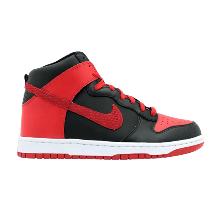Кроссовки Nike Dunk High
Кроссовки Nike Dunk High