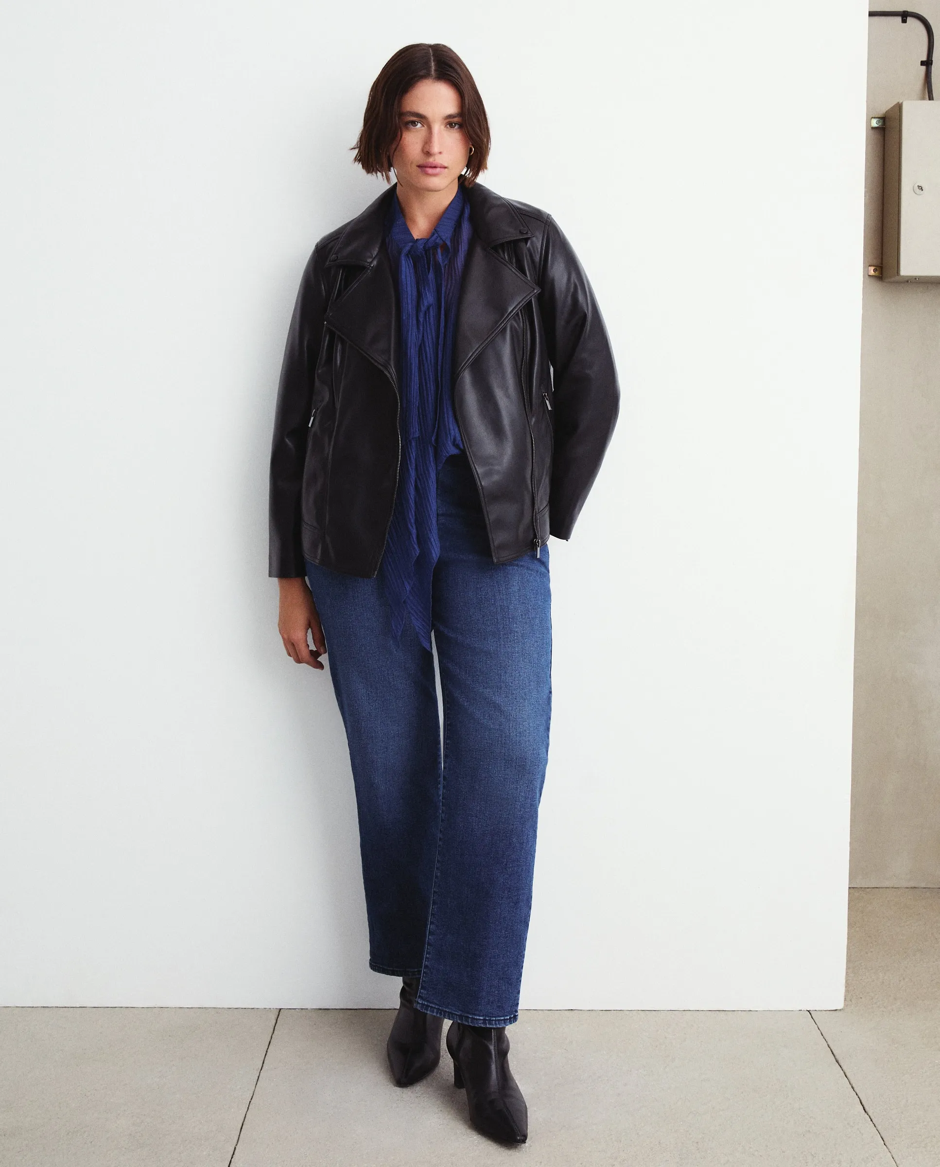 Женские джинсы Georgia прямого кроя Couchel, нежно-синий
Женские джинсы Georgia прямого кроя Couchel, нежно-синий