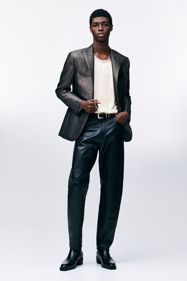 Майка из атласа свободного кроя H&M, бежевый
Майка из атласа свободного кроя H&M, бежевый