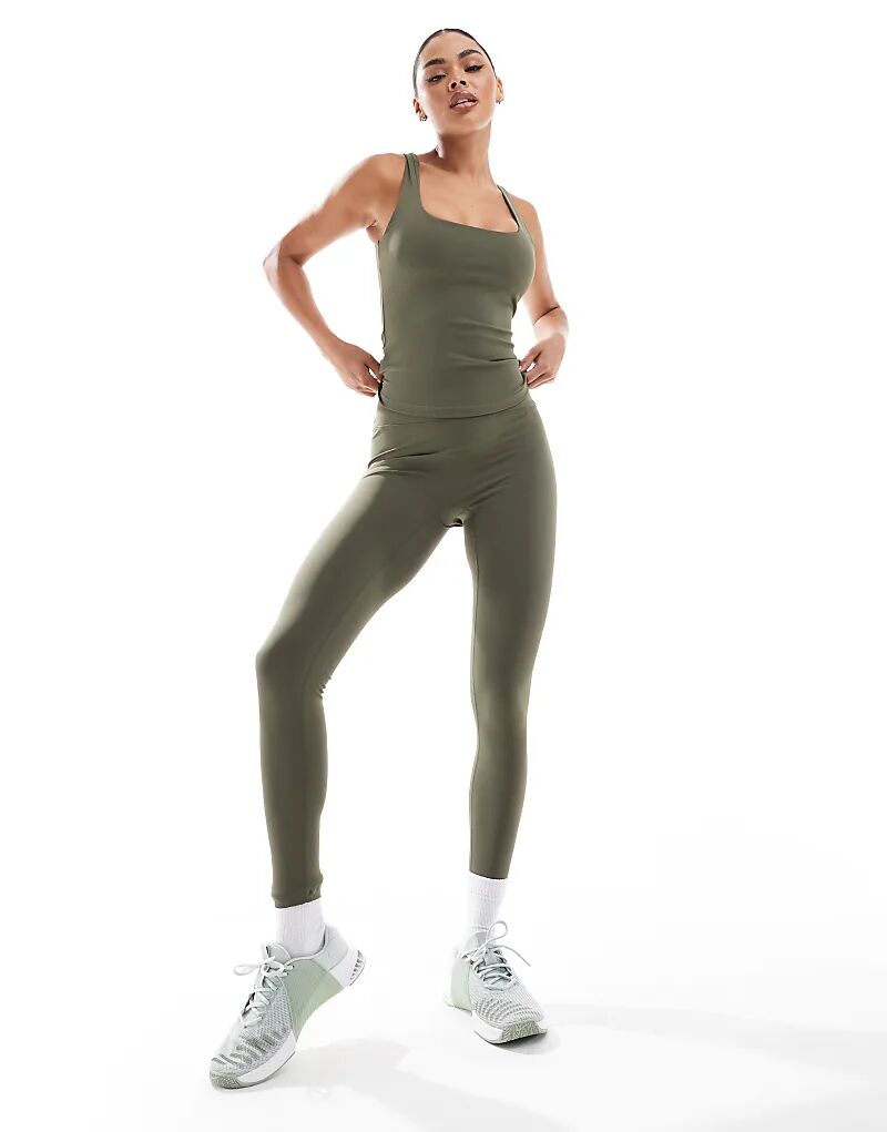 Леггинсы с высокой талией цвета хаки South Beach
Леггинсы с высокой талией цвета хаки South Beach