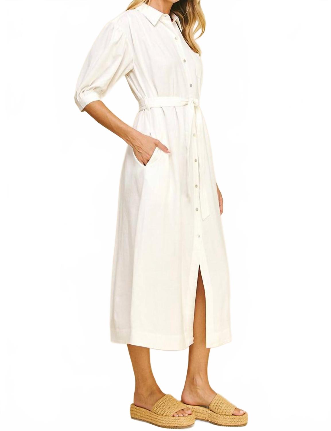 Сплошное льняное платье миди в цвете слоновая кость PINCH
Сплошное льняное платье миди в цвете слоновая кость PINCH