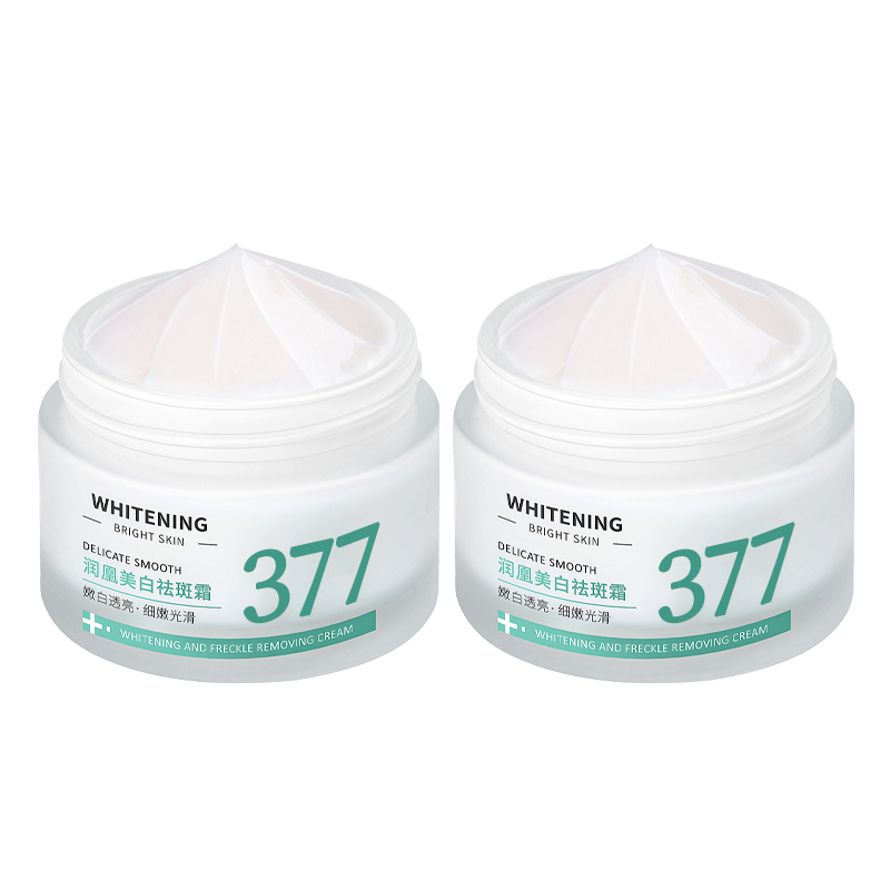 Увлажняющие кремы и средства для лица Unisex BIGLY
Увлажняющие кремы и средства для лица Unisex BIGLY