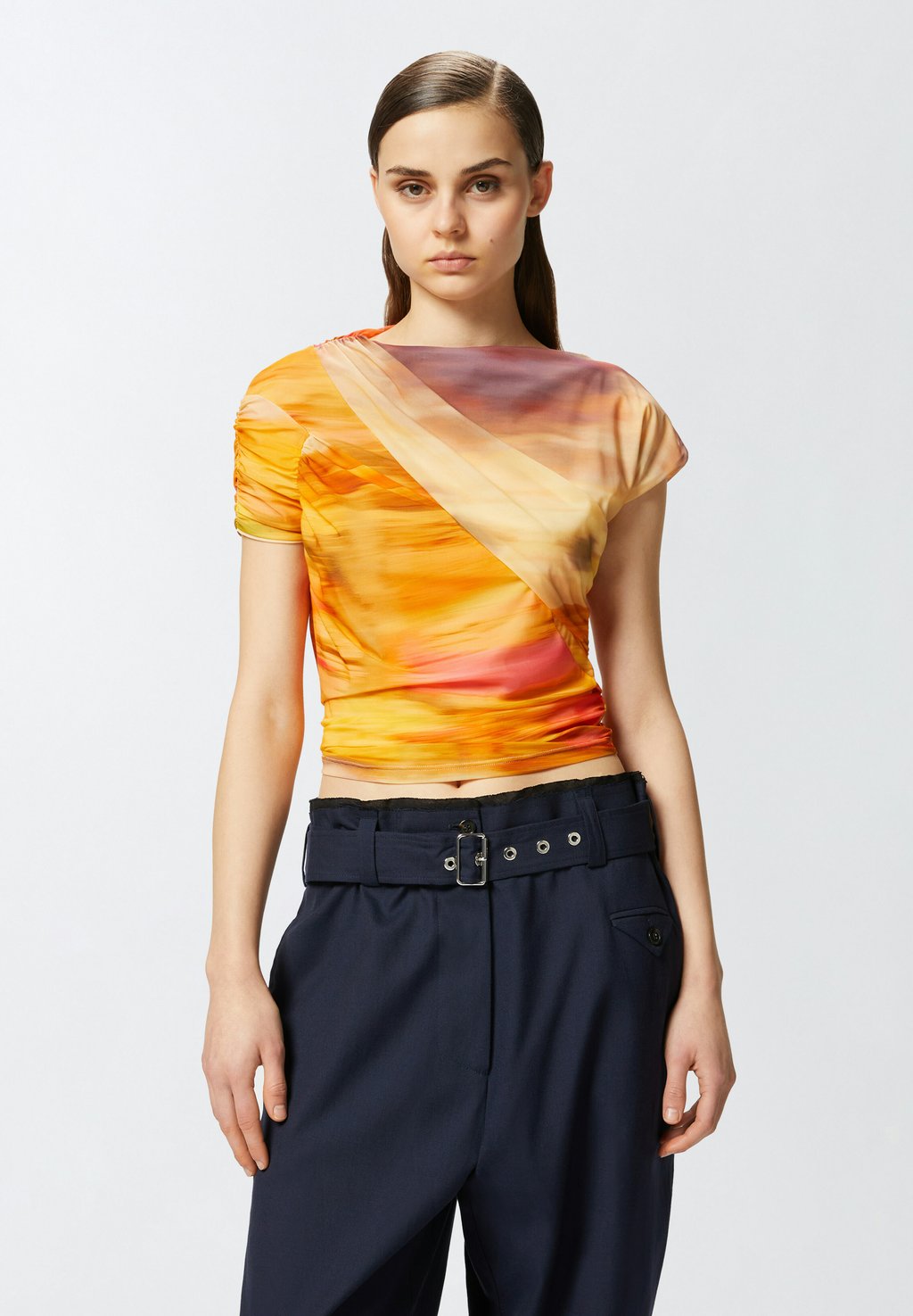 Блуза Pinko, мультиколор/бежево-розовый
Блуза Pinko, мультиколор/бежево-розовый