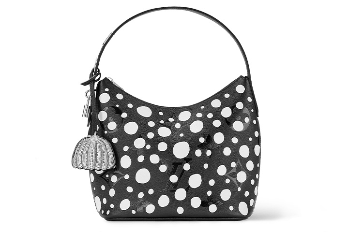 LOUIS VUITTON Кукла Яёи Кусама Маршмэллоу черно-белая
LOUIS VUITTON Кукла Яёи Кусама Маршмэллоу черно-белая