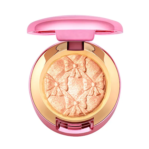 Тени для век, выпущенные ограниченным тиражом Prisma Defiance Eyeshadow Mac Cosmetics, цвет clink clink
Тени для век, выпущенные ограниченным тиражом Prisma Defiance Eyeshadow Mac Cosmetics, цвет clink clink