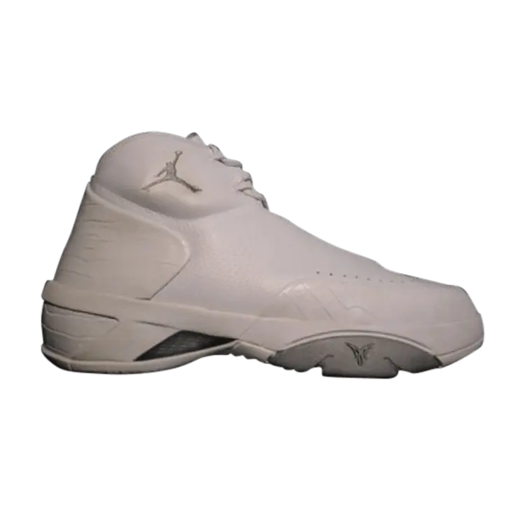 Кроссовки Jordan Melo M3, белый
Кроссовки Jordan Melo M3, белый