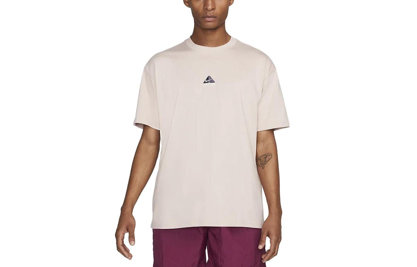 Футболка ACG мужская телесная Nike, цвет Flesh
Футболка ACG мужская телесная Nike, цвет Flesh