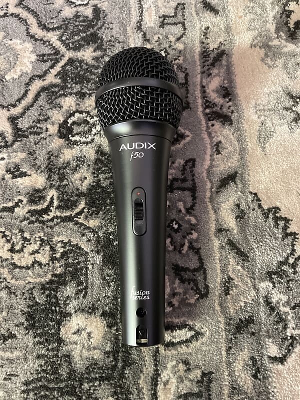 Динамический микрофон Audix F50-S Handheld Cardioid Dynamic Microphone with On/Off Switch
Динамический микрофон Audix F50-S Handheld Cardioid Dynamic Microphone with On/Off Switch