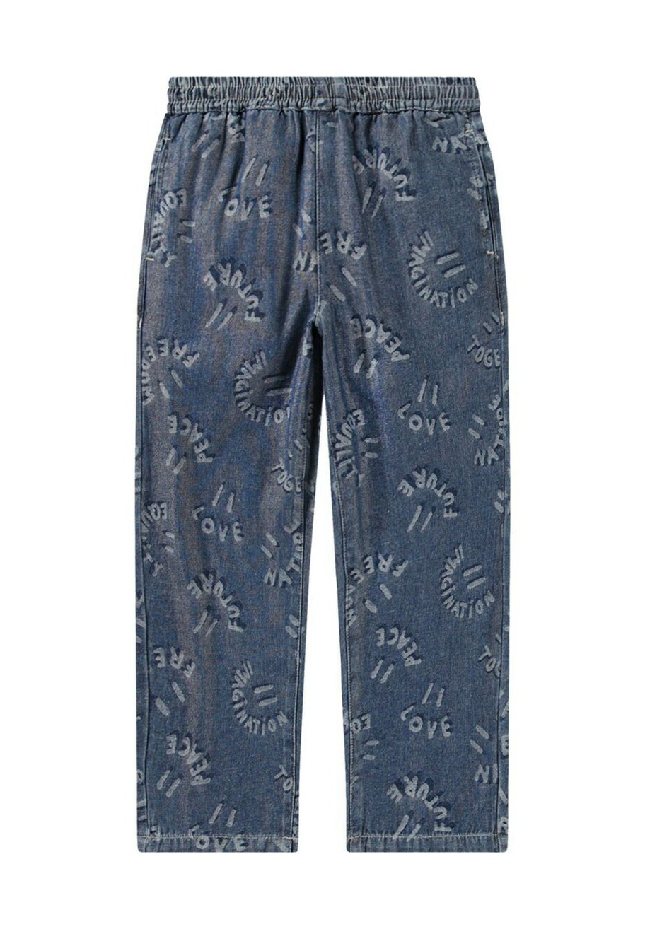 Брюки ASTER Molo, цвет Word Smiles
Брюки ASTER Molo, цвет Word Smiles