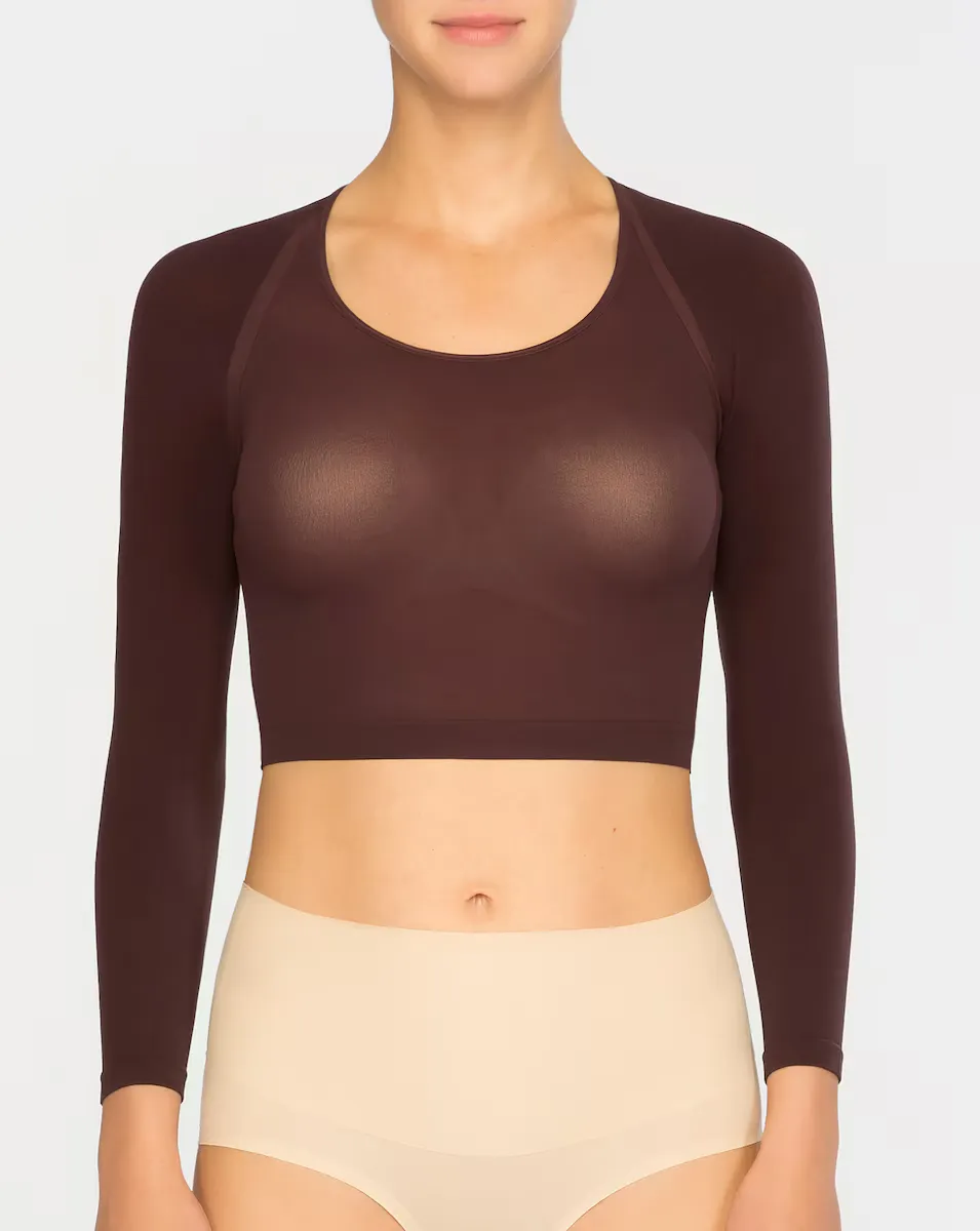 Женская короткая базовая майка полупрозрачного трикотажа Spanx, цвет Granate
Женская короткая базовая майка полупрозрачного трикотажа Spanx, цвет Granate