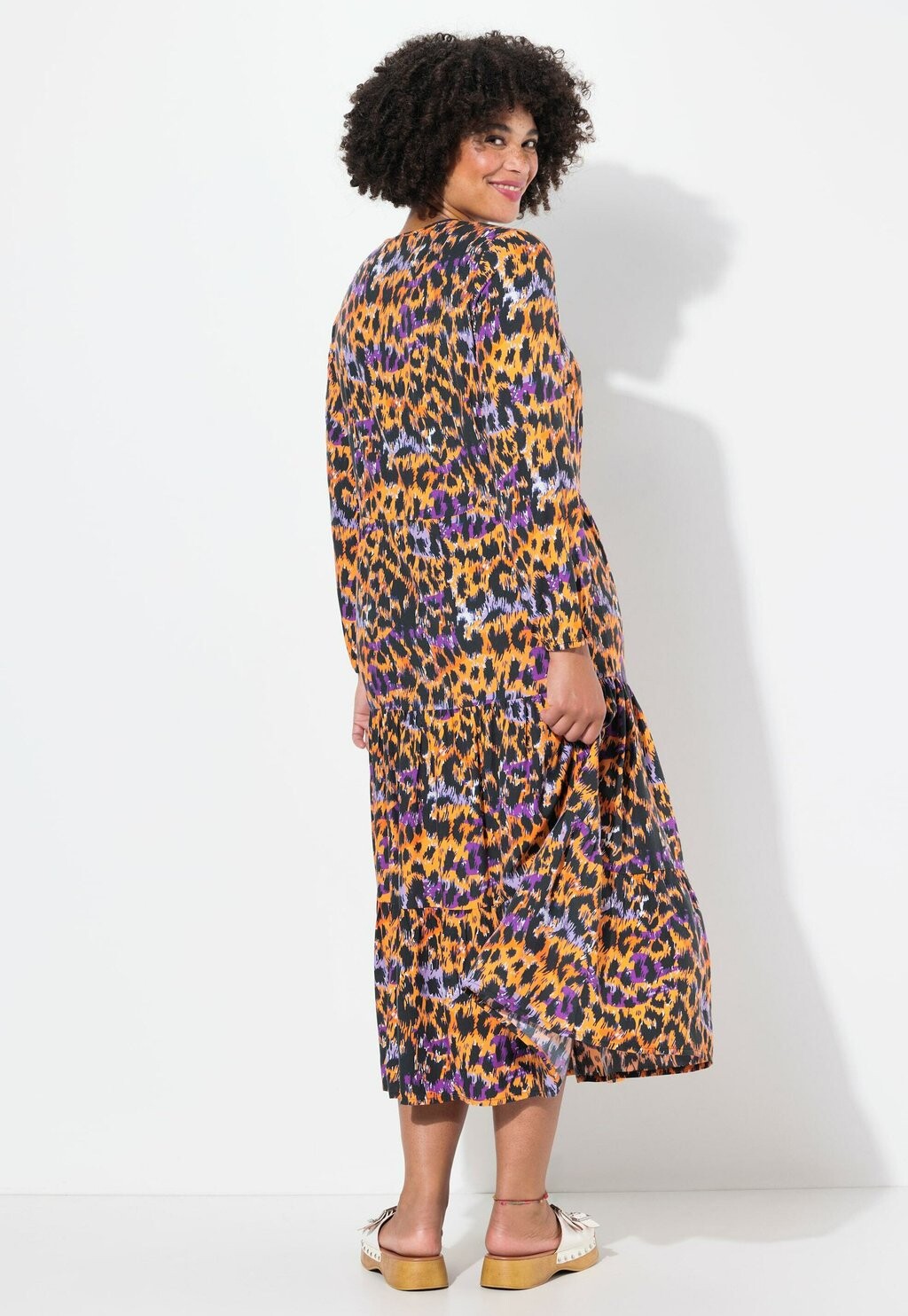 Дневное платье Angel of Style, оранжевый
Дневное платье Angel of Style, оранжевый