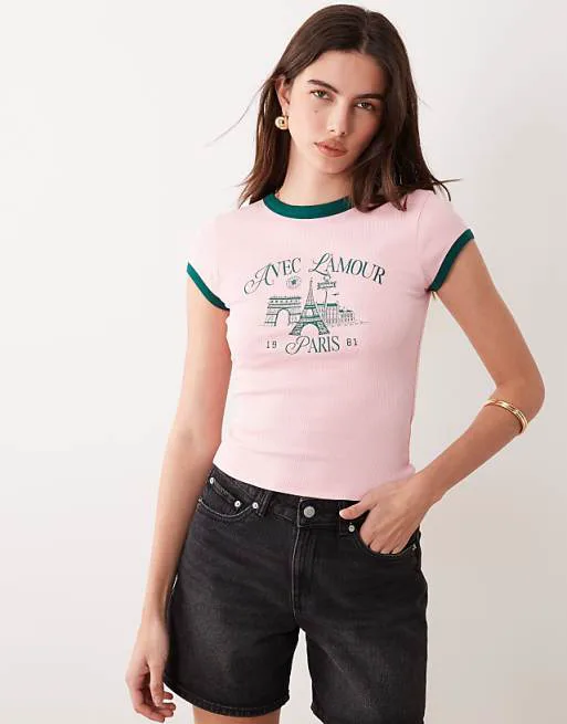 Розовая футболка Ringer с рисунком L'Amour Paris ASOS DESIGN
Розовая футболка Ringer с рисунком L'Amour Paris ASOS DESIGN