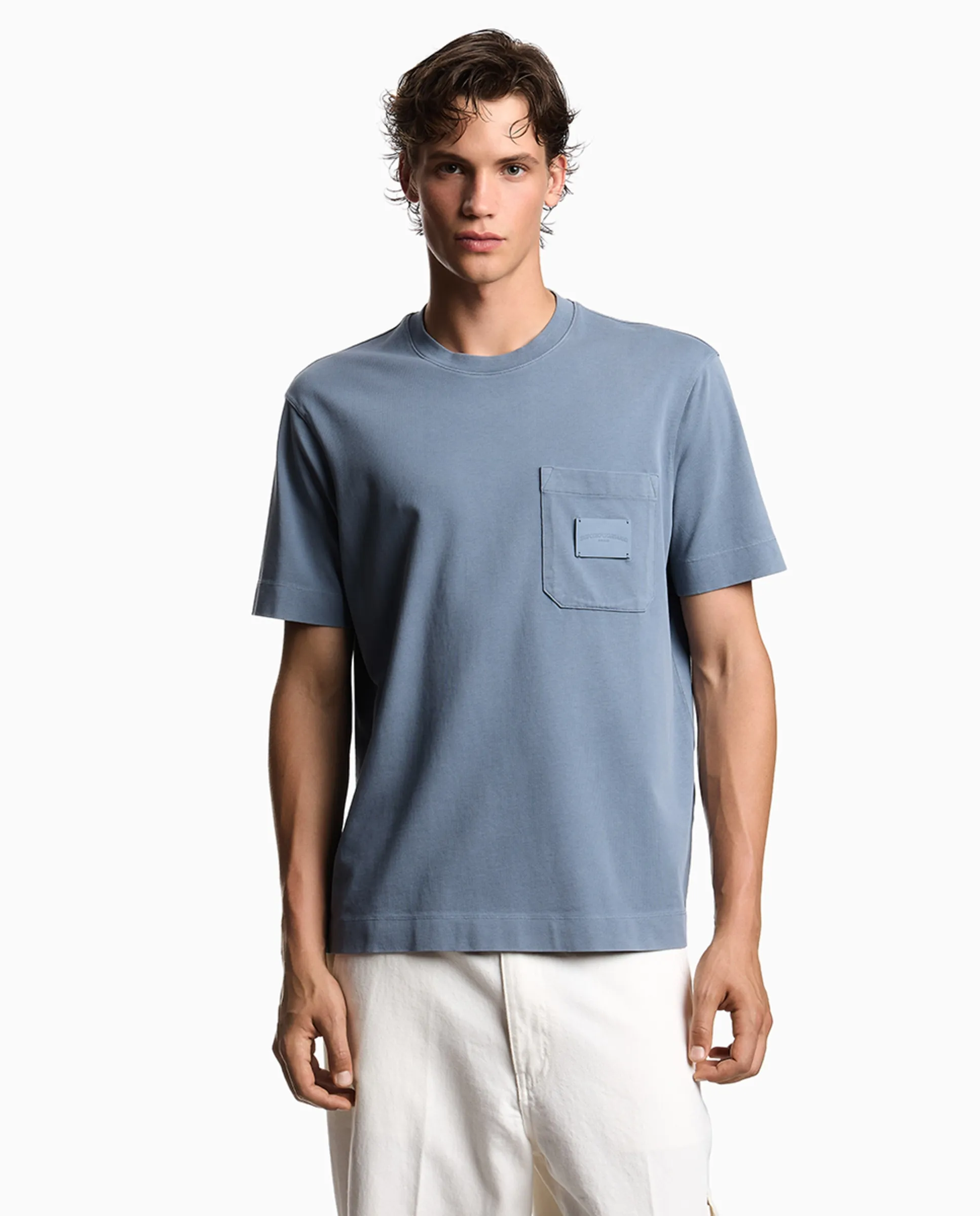 Мужская футболка с коротким рукавом и карманом Emporio Armani, синий
Мужская футболка с коротким рукавом и карманом Emporio Armani, синий