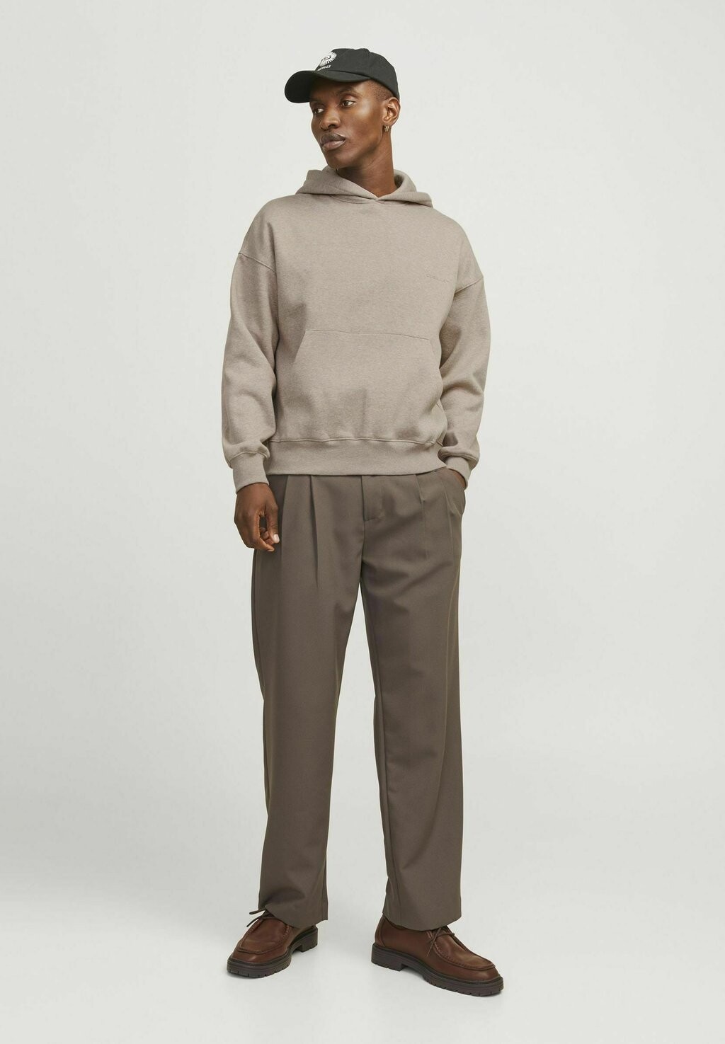 Толстовка с капюшоном Jack & Jones, коричневый
Толстовка с капюшоном Jack & Jones, коричневый