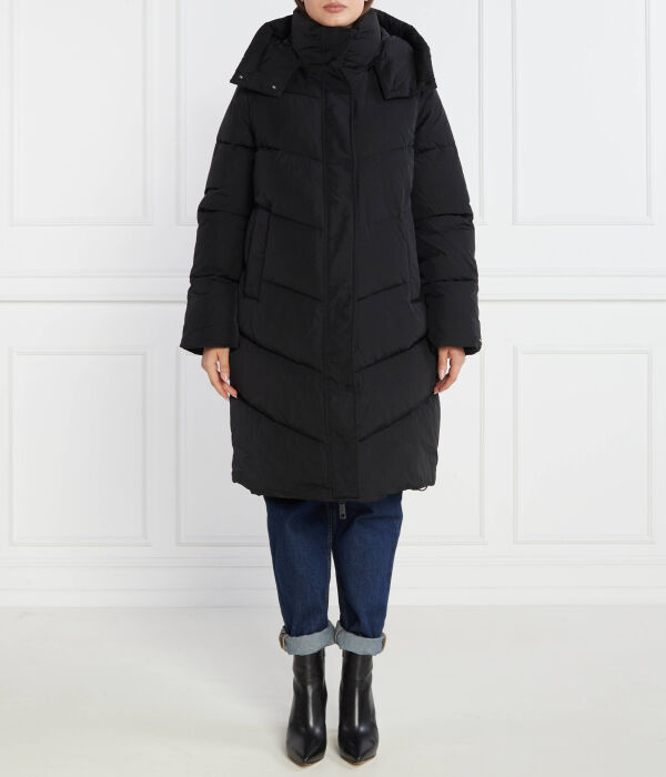 Пальто женское Calvin Klein стеганое с капюшоном, черный
Пальто женское Calvin Klein стеганое с капюшоном, черный