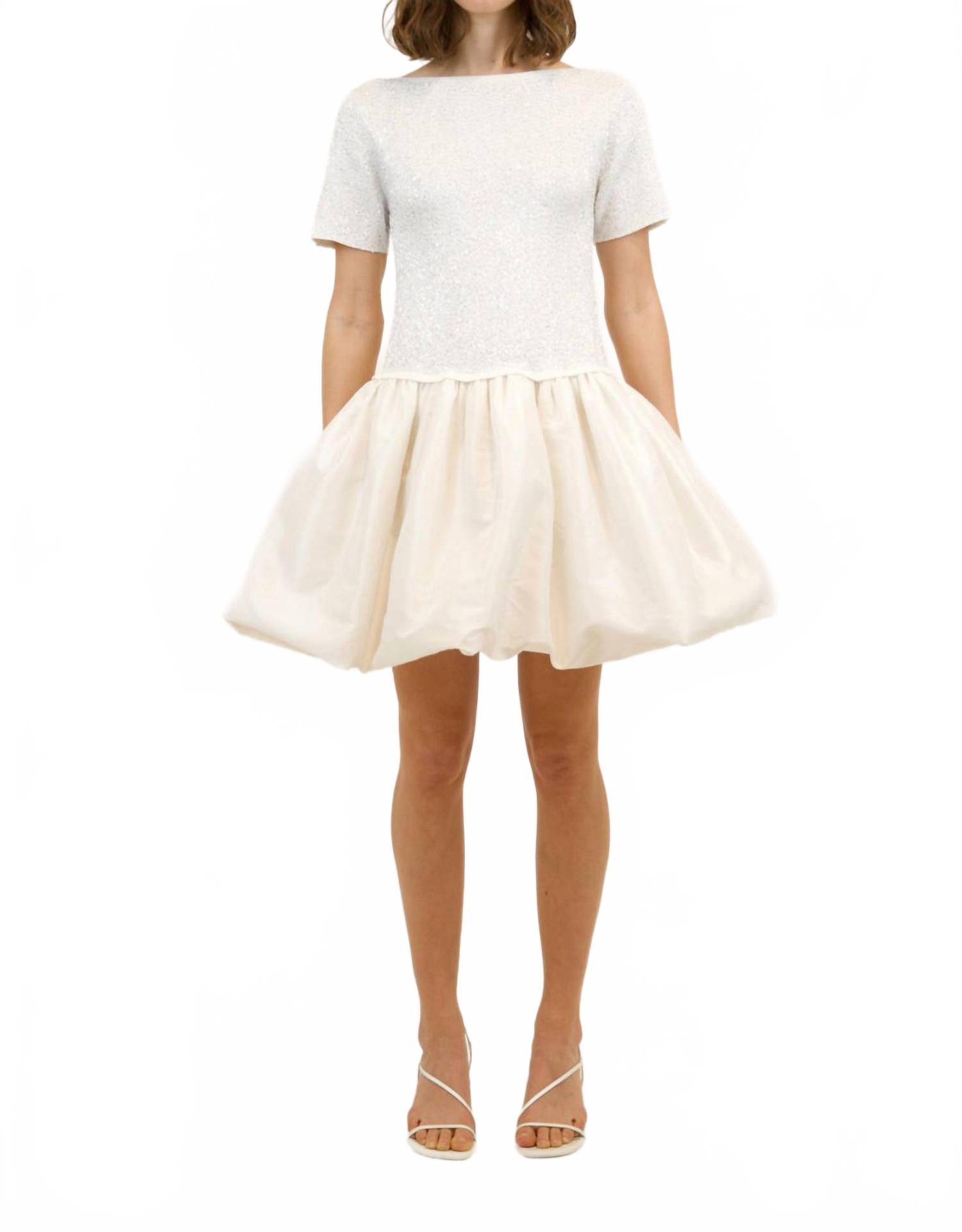 Kenz вязаное мини-платье с рюшами цвета слоновой кости SIMKHAI
Kenz вязаное мини-платье с рюшами цвета слоновой кости SIMKHAI