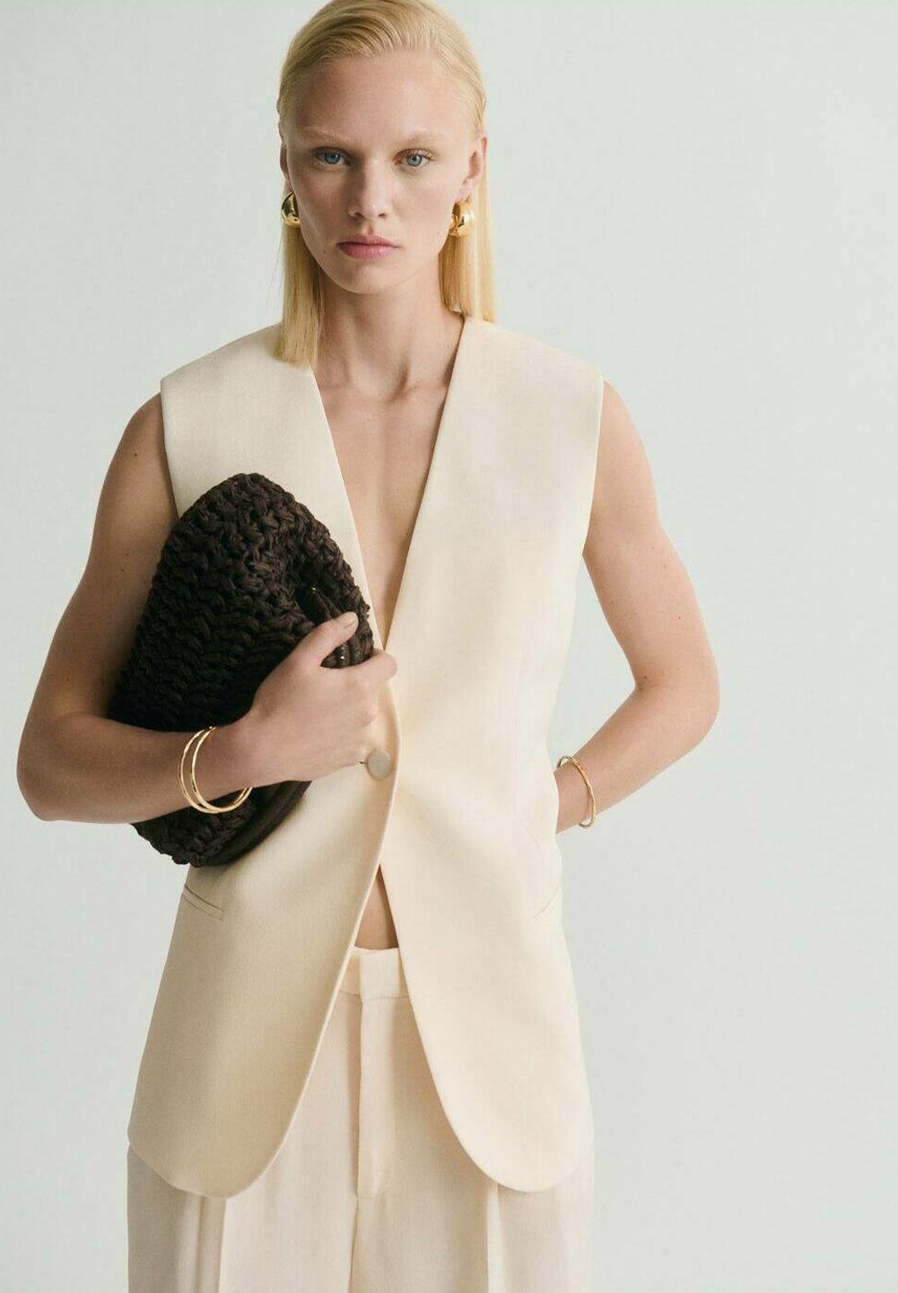 Жилет FLOWY Mango, светло-желтый
Жилет FLOWY Mango, светло-желтый