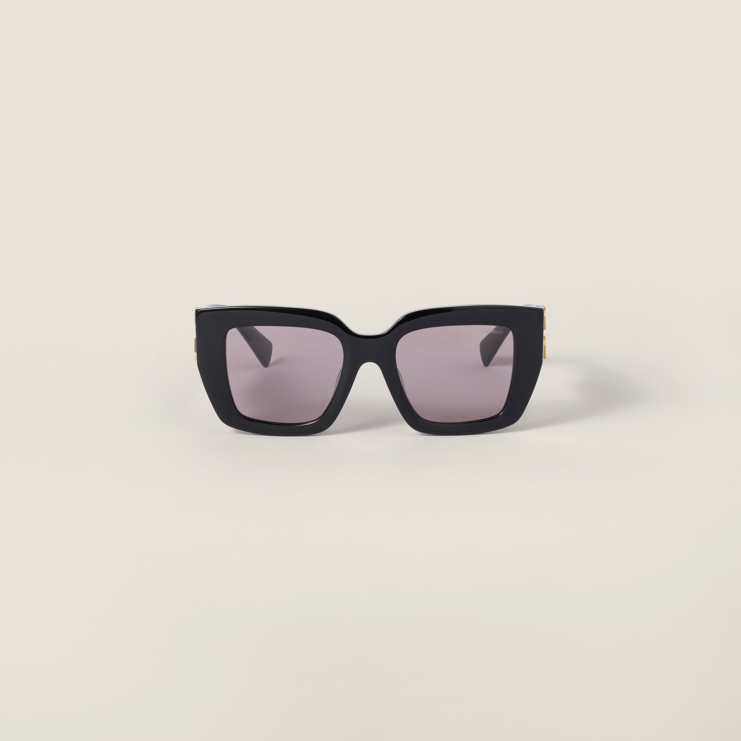 Солнцезащитные очки miu glimpse MIU MIU, лиловые линзы
Солнцезащитные очки miu glimpse MIU MIU, лиловые линзы