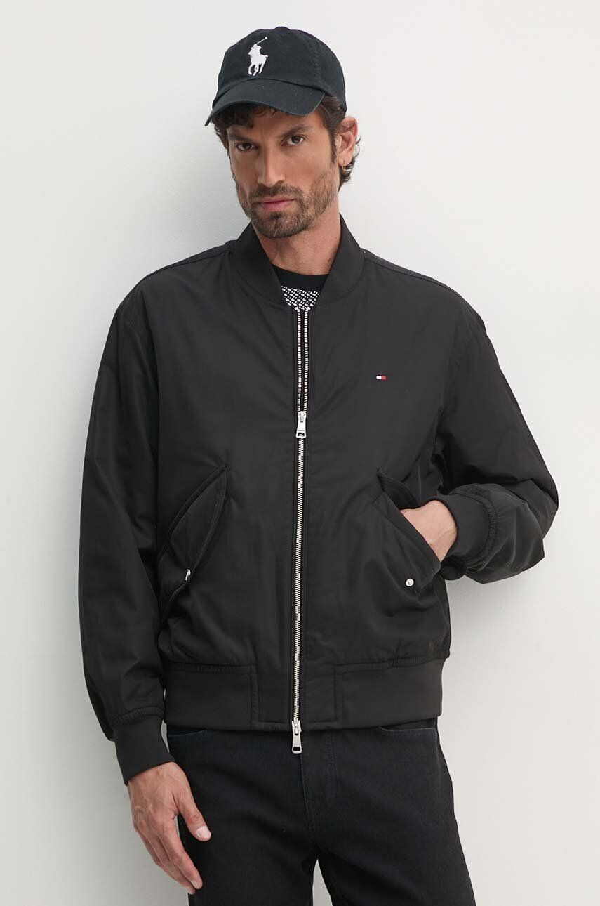 Бомбер Tommy Hilfiger, черный
Бомбер Tommy Hilfiger, черный