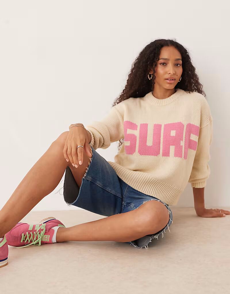 Джемпер Exploring с круглым вырезом в форме сердца из пергамента Roxy
Джемпер Exploring с круглым вырезом в форме сердца из пергамента Roxy