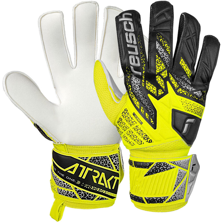 Вратарские перчатки REUSCH Attrakt Solid
Вратарские перчатки REUSCH Attrakt Solid
