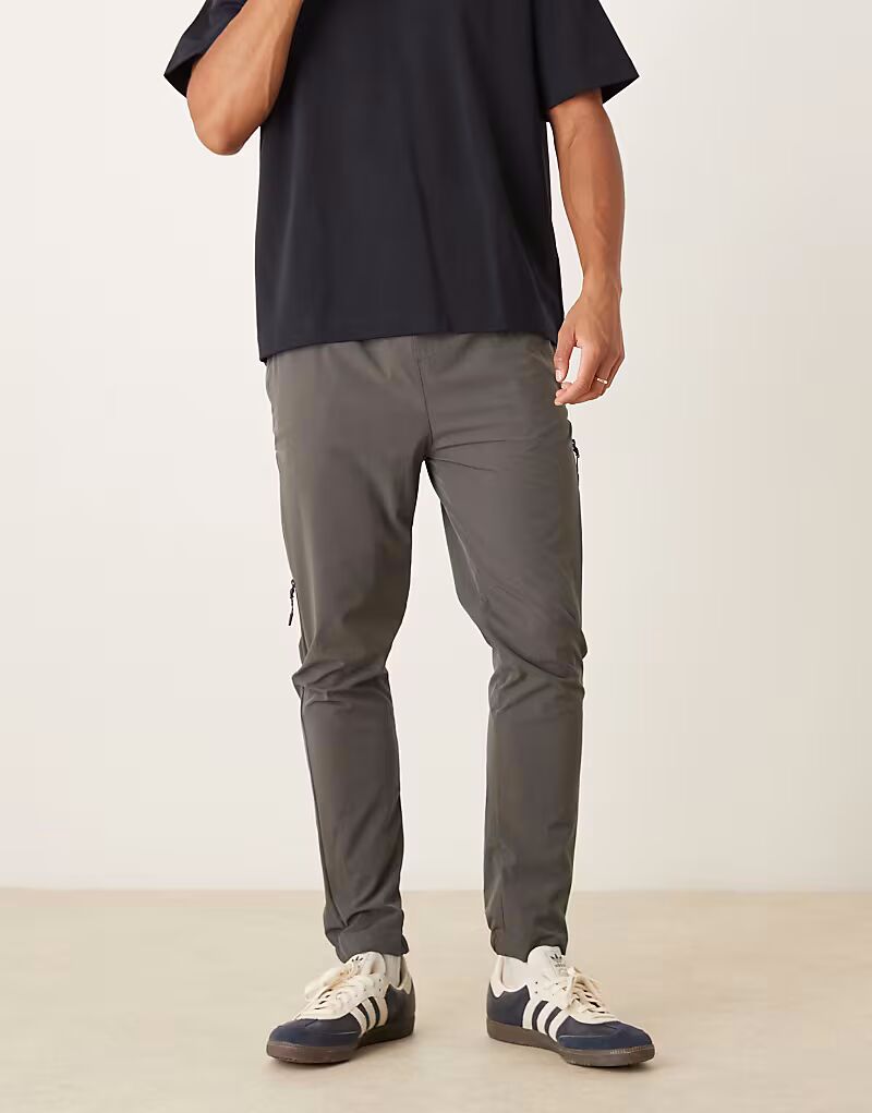 Брюки Straight с эластичной талией, темно-серого цвета Brave Soul
Брюки Straight с эластичной талией, темно-серого цвета Brave Soul