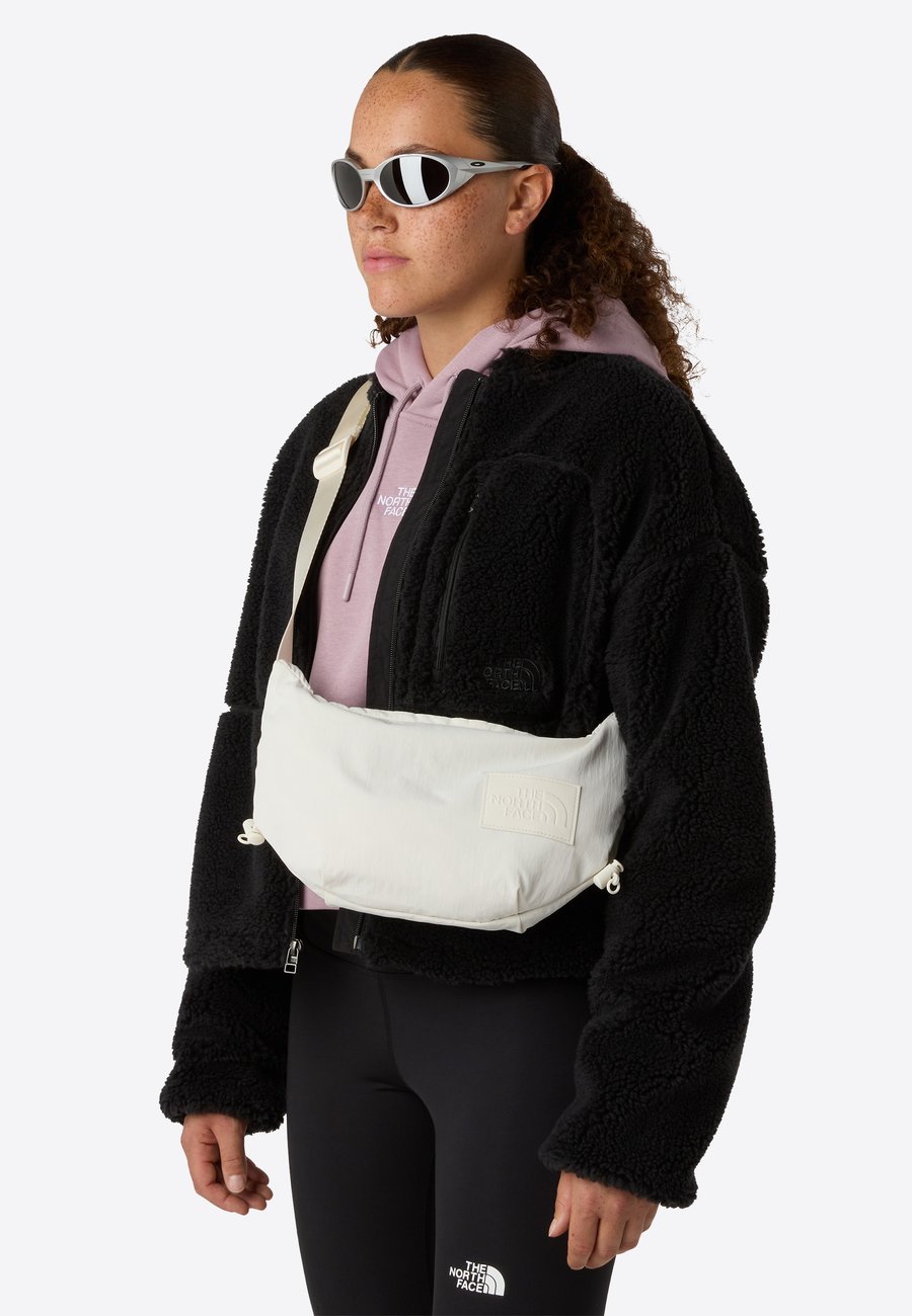 Сумка кросс-боди The North Face W NEVER STOP CROSSBODY, White Dune/White
Сумка кросс-боди The North Face W NEVER STOP CROSSBODY, White Dune/White