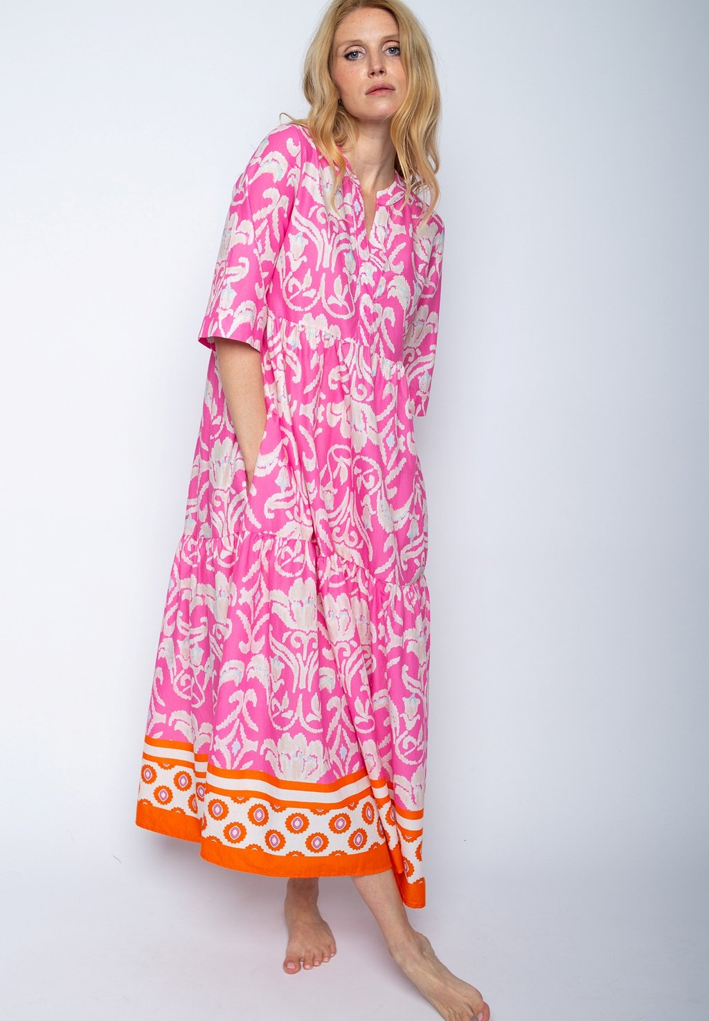 Повседневное платье Emily van den Bergh, мультиколор
Повседневное платье Emily van den Bergh, мультиколор