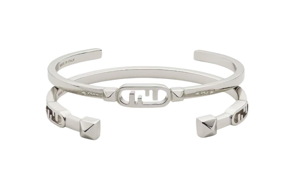 Женские браслеты FENDI
Женские браслеты FENDI