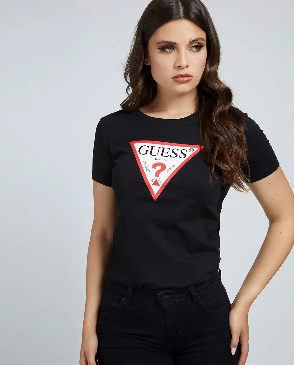Женская черная футболка с круглым вырезом и короткими рукавами Guess, черный
Женская черная футболка с круглым вырезом и короткими рукавами Guess, черный