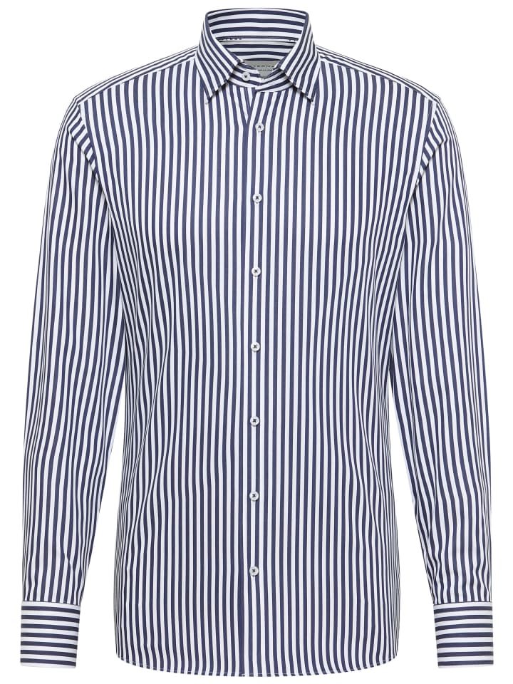 Рубашка приталенного кроя темно-синего цвета Eterna
Рубашка приталенного кроя темно-синего цвета Eterna