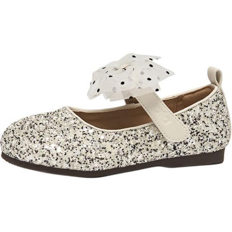 Детские кожаные туфли с противоскользящим износостойким верхом TATA, бежевый
Детские кожаные туфли с противоскользящим износостойким верхом TATA, бежевый