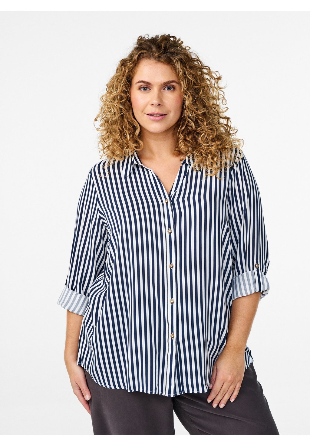 Блузка на пуговицах Zizzi, синий
Блузка на пуговицах Zizzi, синий