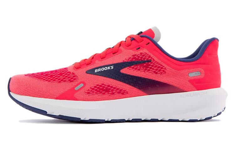 Brooks выпускает 9 женских кроссовок для бега
Brooks выпускает 9 женских кроссовок для бега