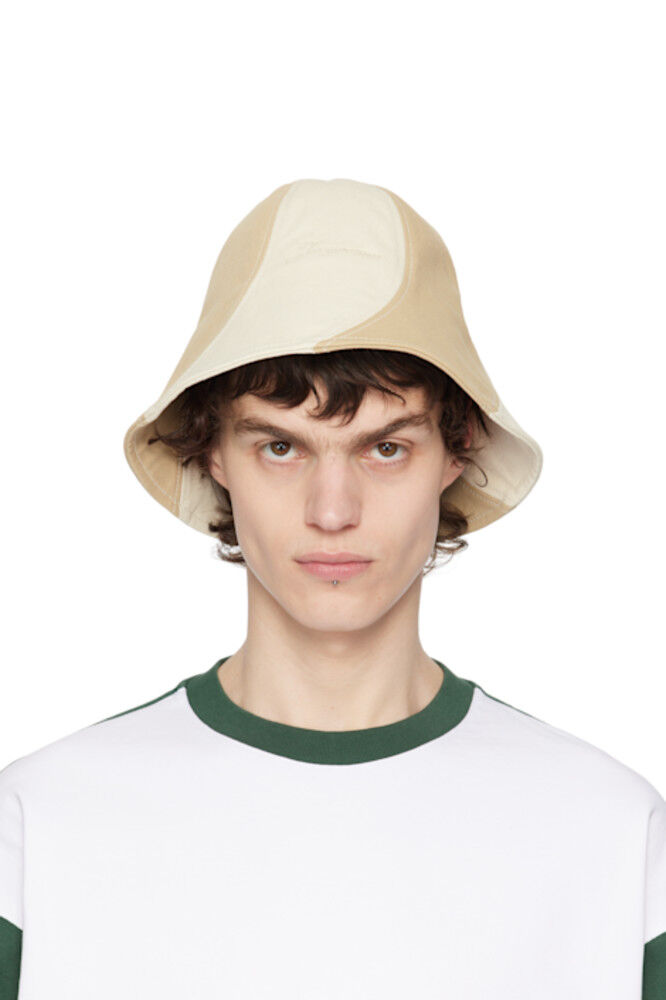 Шляпа-панама «The Gelato» цвета «бежевый» от La Croisière JACQUEMUS 
Шляпа-панама «The Gelato» цвета «бежевый» от La Croisière JACQUEMUS