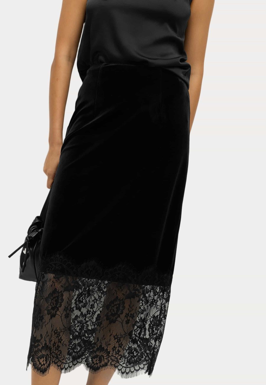 Юбка Marks & Spencer A-line skirt, Black
Юбка Marks & Spencer A-line skirt, Black