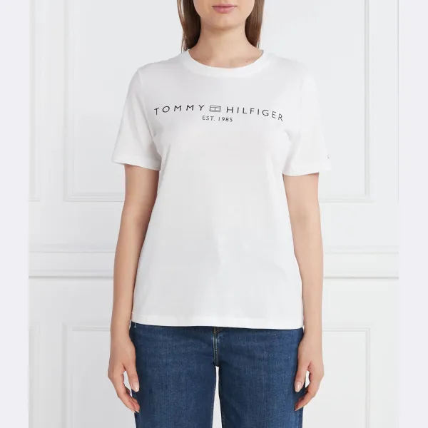 Футболка стандартного кроя с логотипом reg Corp из нержавеющей стали c-nk Tommy Hilfiger, белый
Футболка стандартного кроя с логотипом reg Corp из нержавеющей стали c-nk Tommy Hilfiger, белый