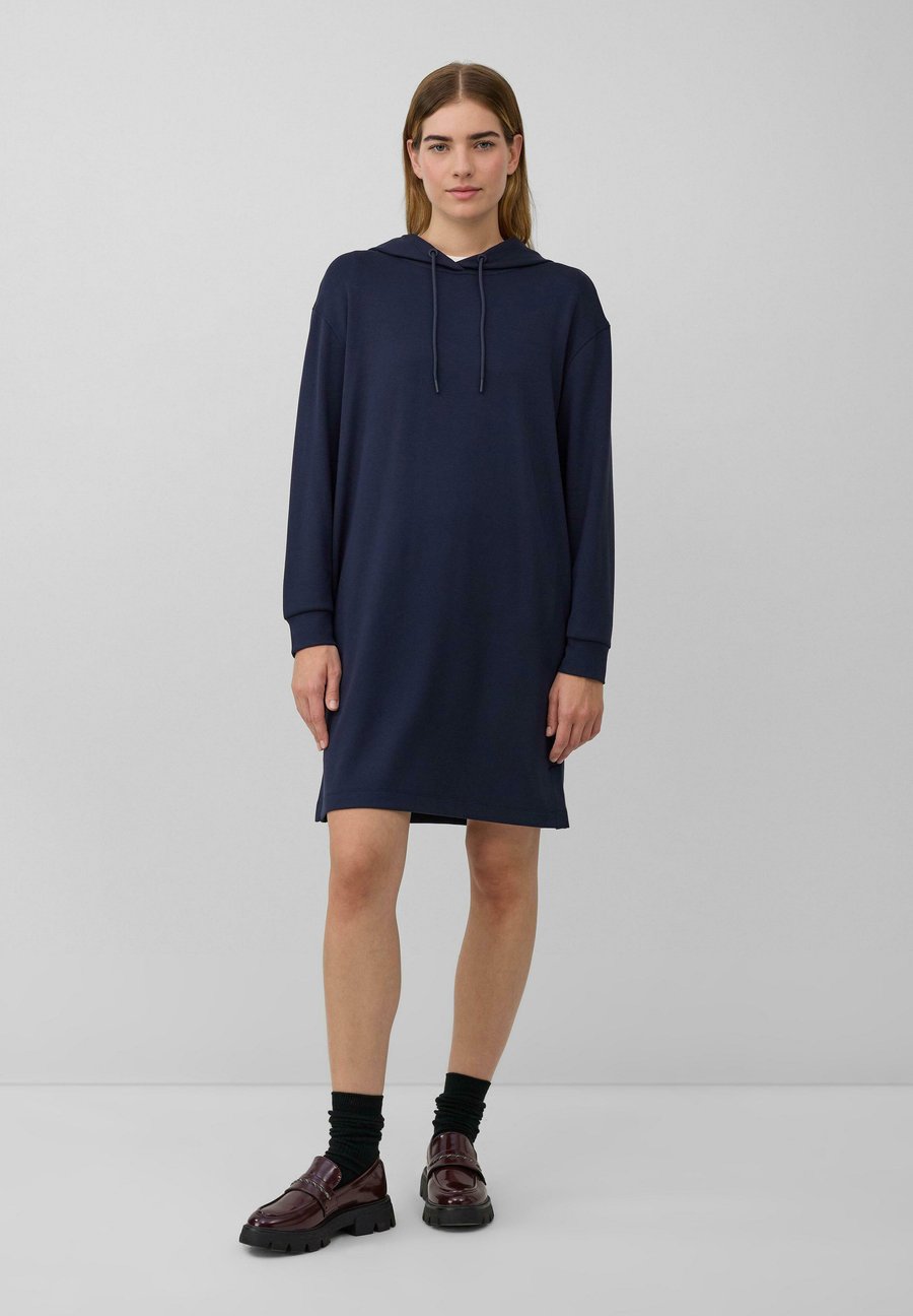 Платье s.Oliver Day dress, Navy/Dark Blue
Платье s.Oliver Day dress, Navy/Dark Blue